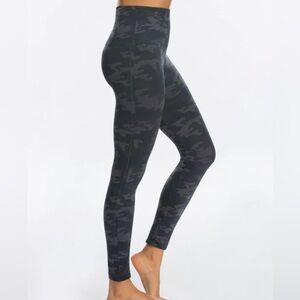 Spanx look at me now legging